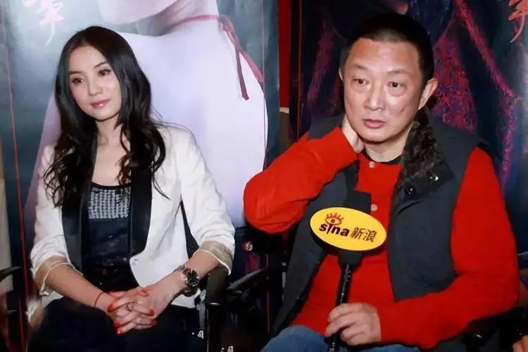 演員宋佳：因事業放棄陳龍，因婚姻放棄張黎，今與黃少峰長相廝守-圖2