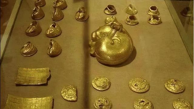 老農上交40斤黃金，上交之后才發現，裝黃金的罐子才是無價之寶-圖1