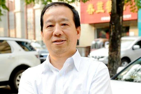 詩歌時刻丨張德明：午夜的太陽島正好可以裝滿，我此時的孤獨-圖3
